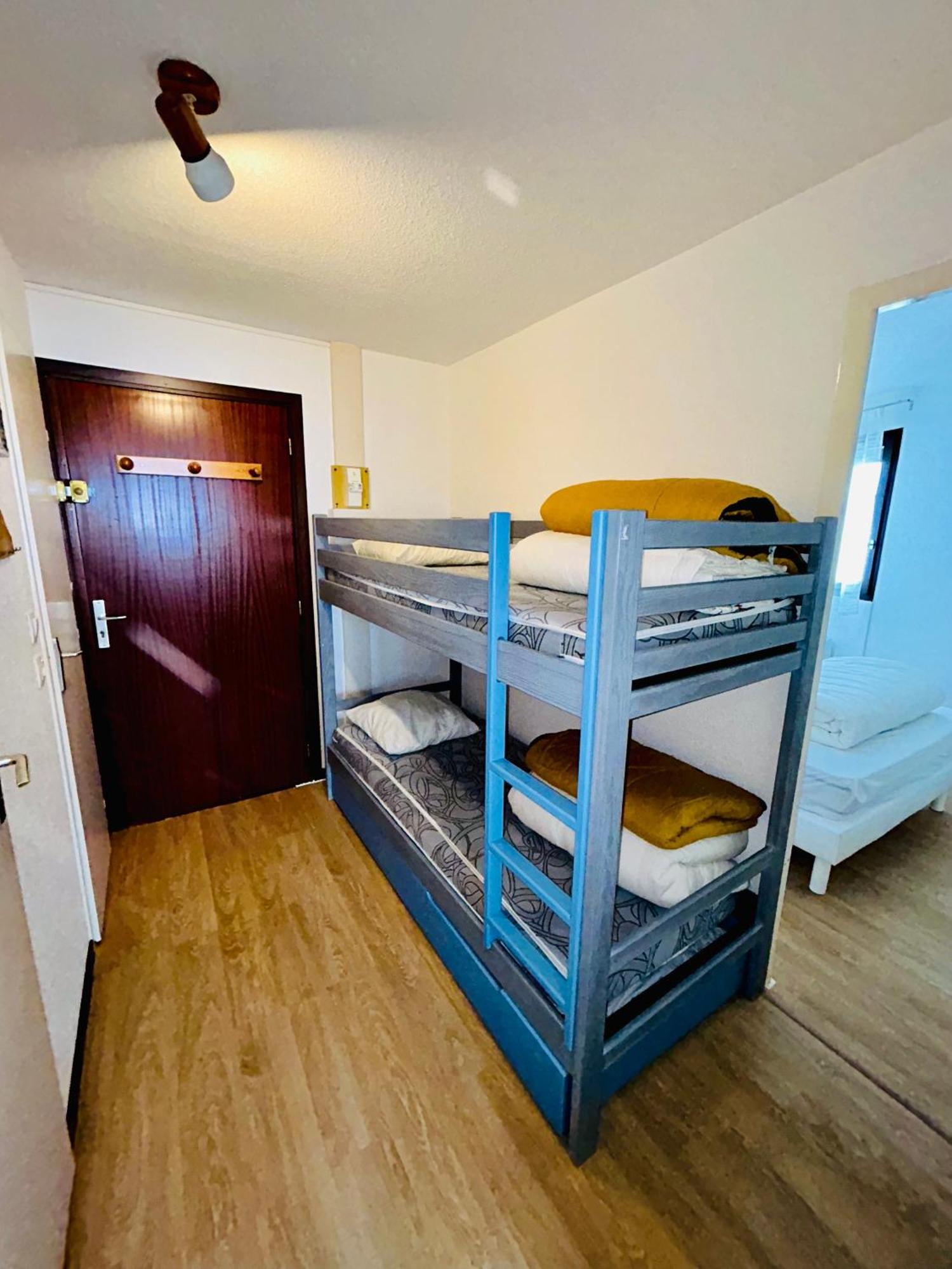 Appartement Lou Pied De Piste Chamrousse Exterior photo